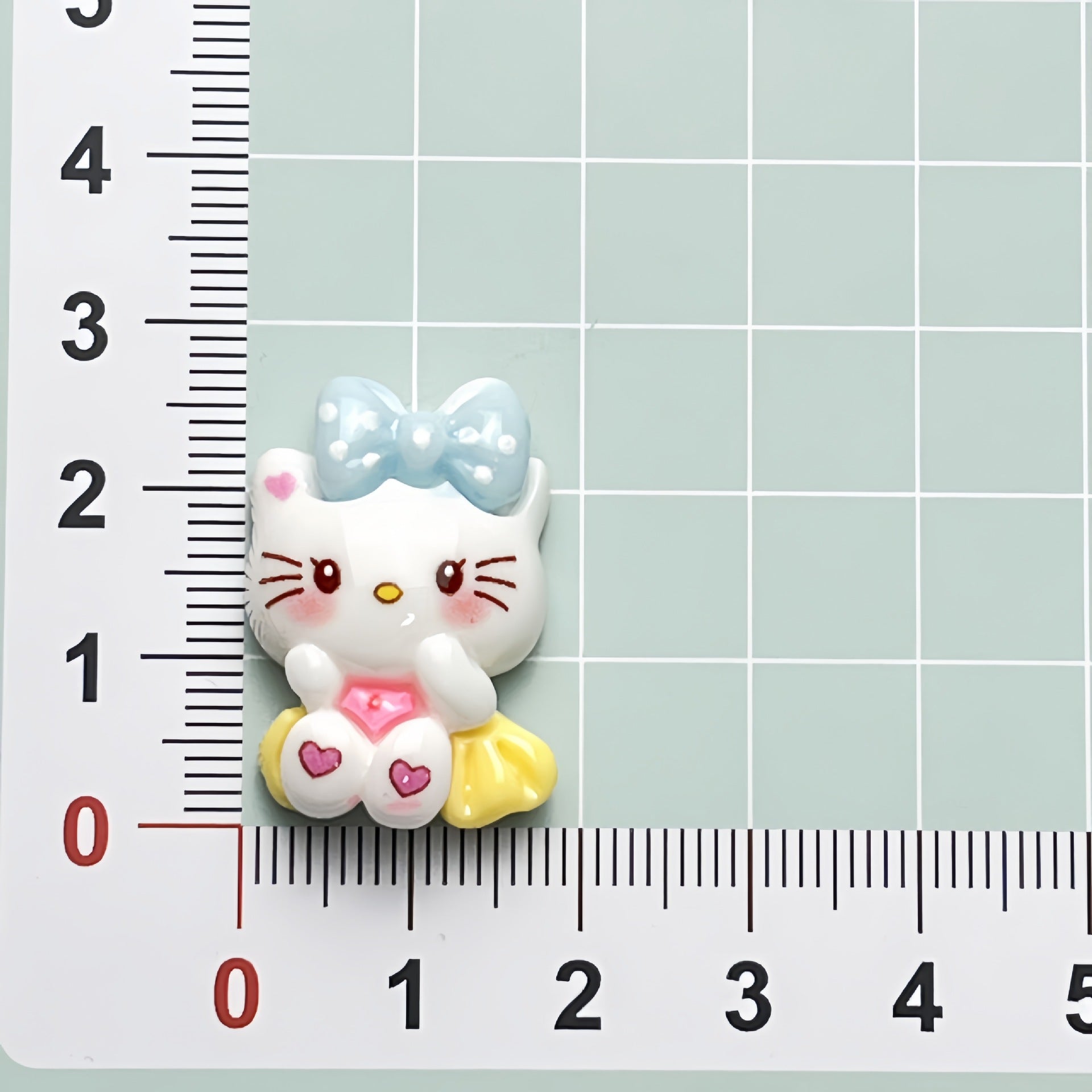 Resin Hello Kitty pajamas
