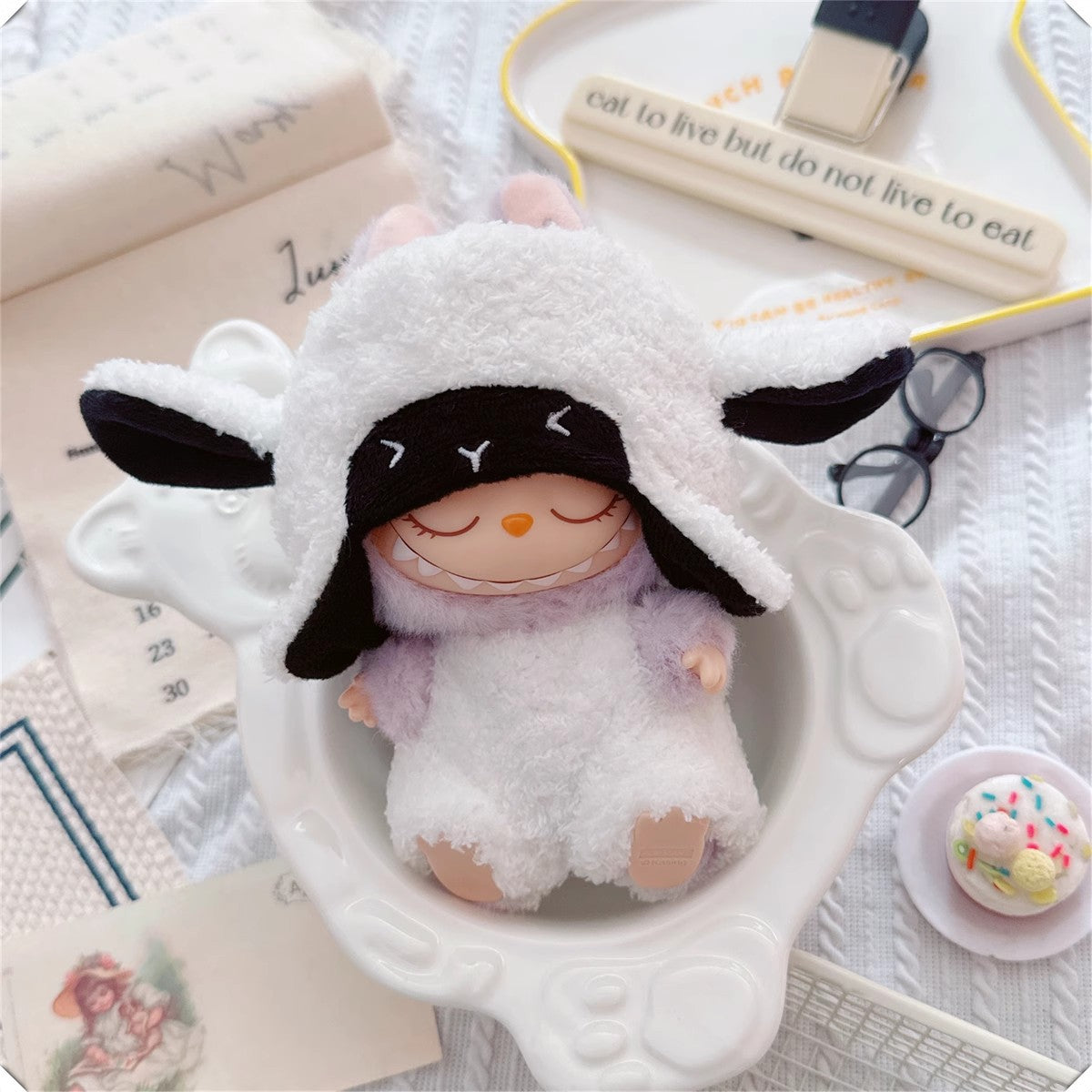One, two and three generations labubu17cm Labubu clothes 10cm cotton doll cartoon cute plush onesie