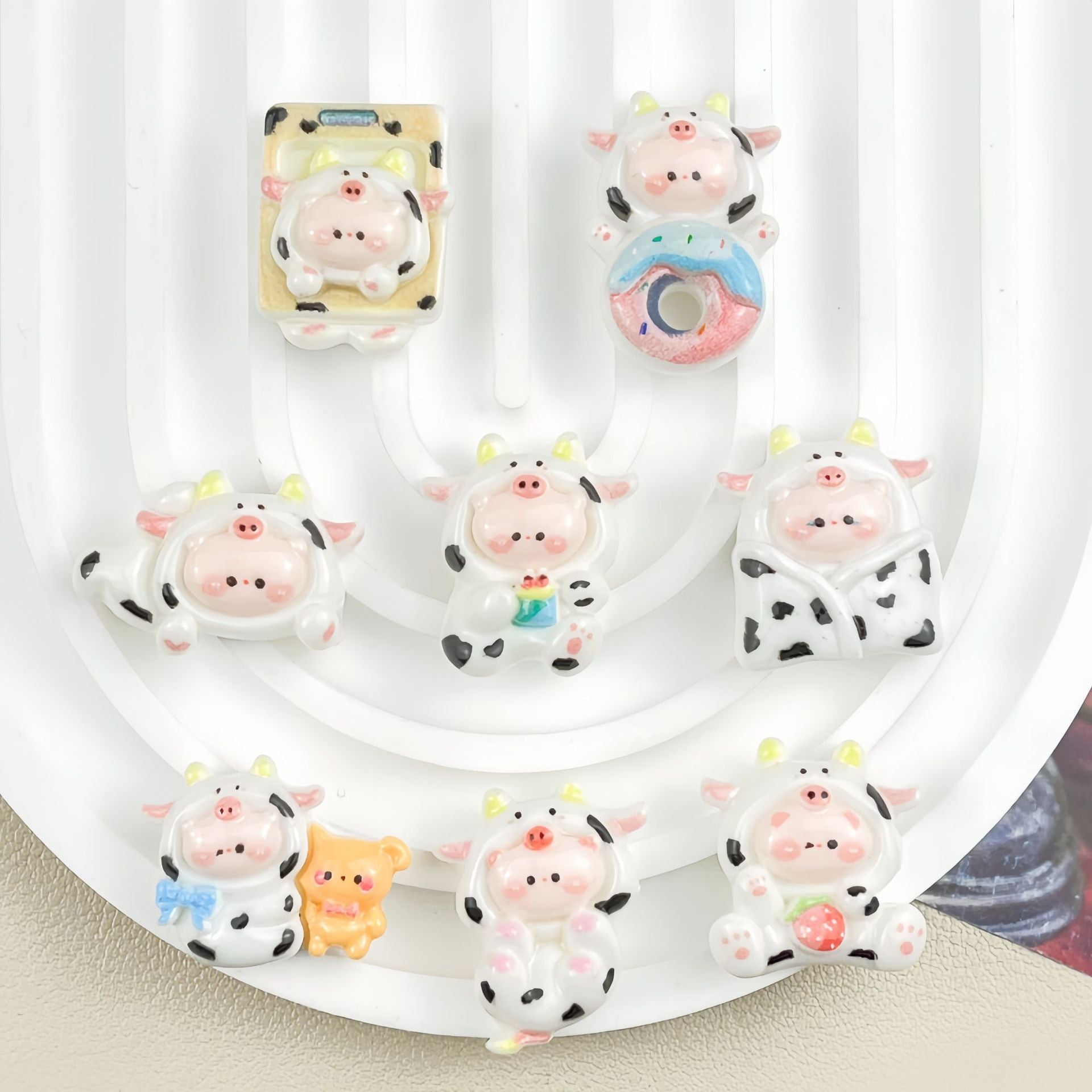 Resin through-hole Little cow