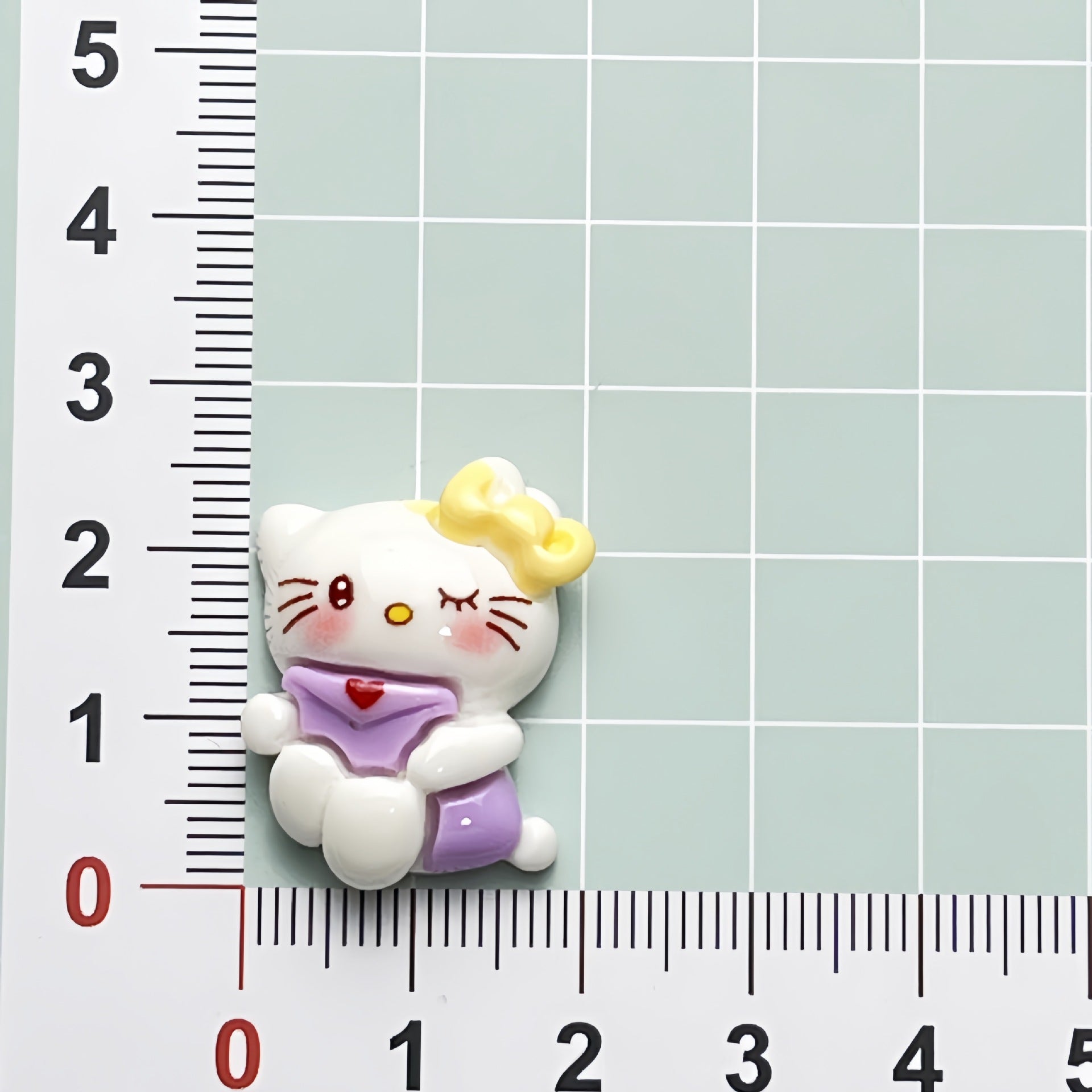 Resin Hello Kitty pajamas
